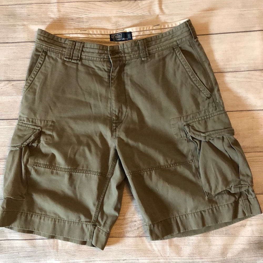 Polo by Ralph Lauren Cargo’s. Size 35(men’s)